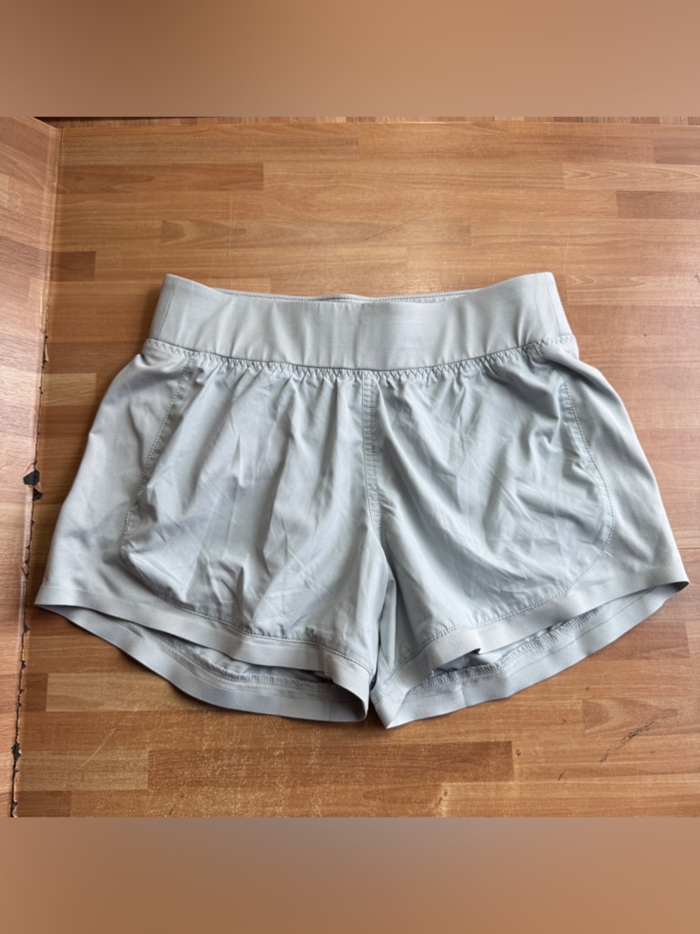 Athleta running shorts size xs light gray